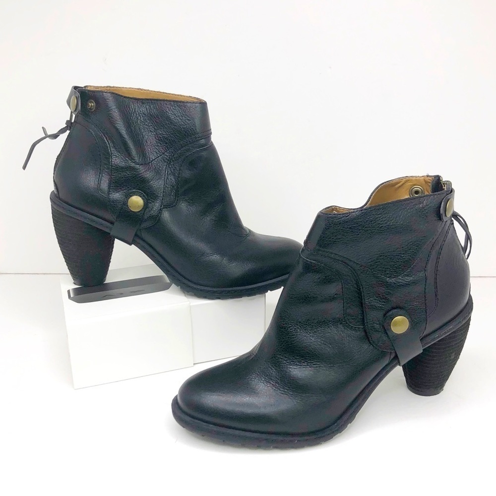 Anthropologie Seychelles Black leather ankle boots